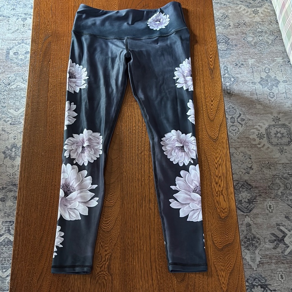 Noli Floral Leggings Medium - Picture 3 of 6